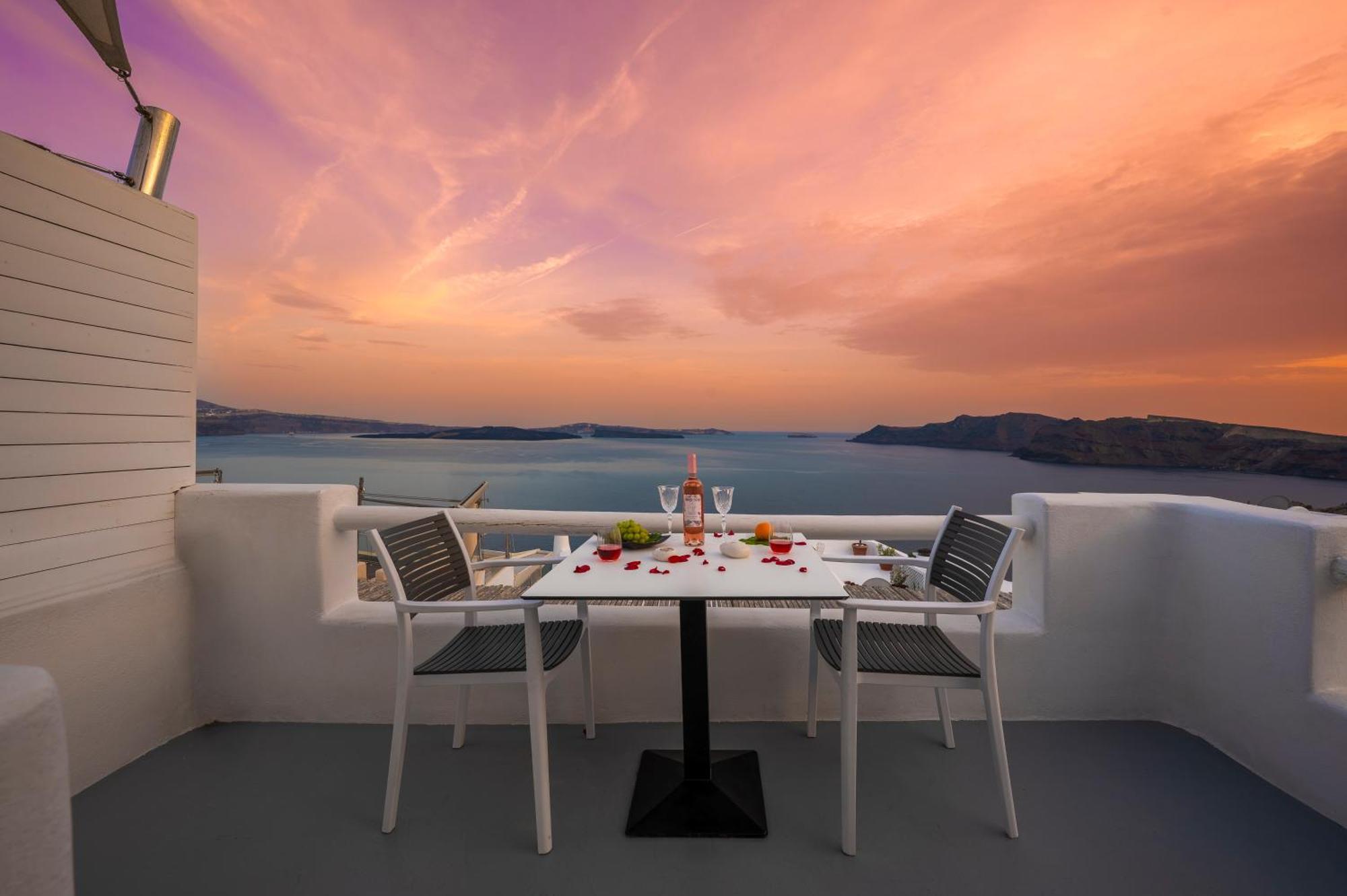Diamond Luxury Suites Collection Oia Exterior foto